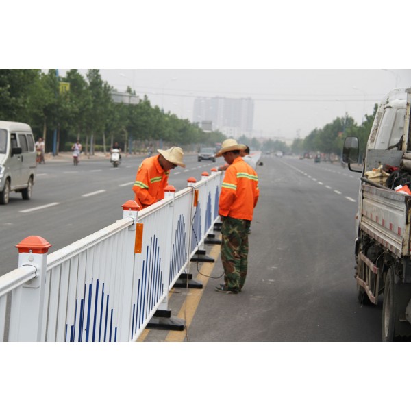 道路護欄